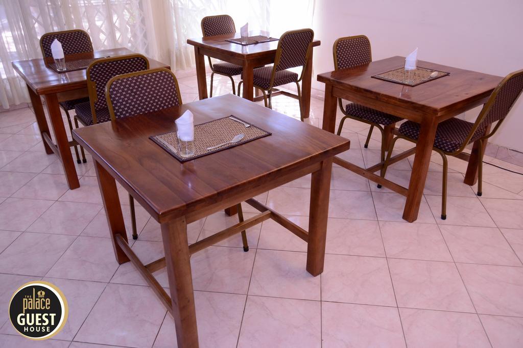 The Palace Guest House Harare Exterior foto