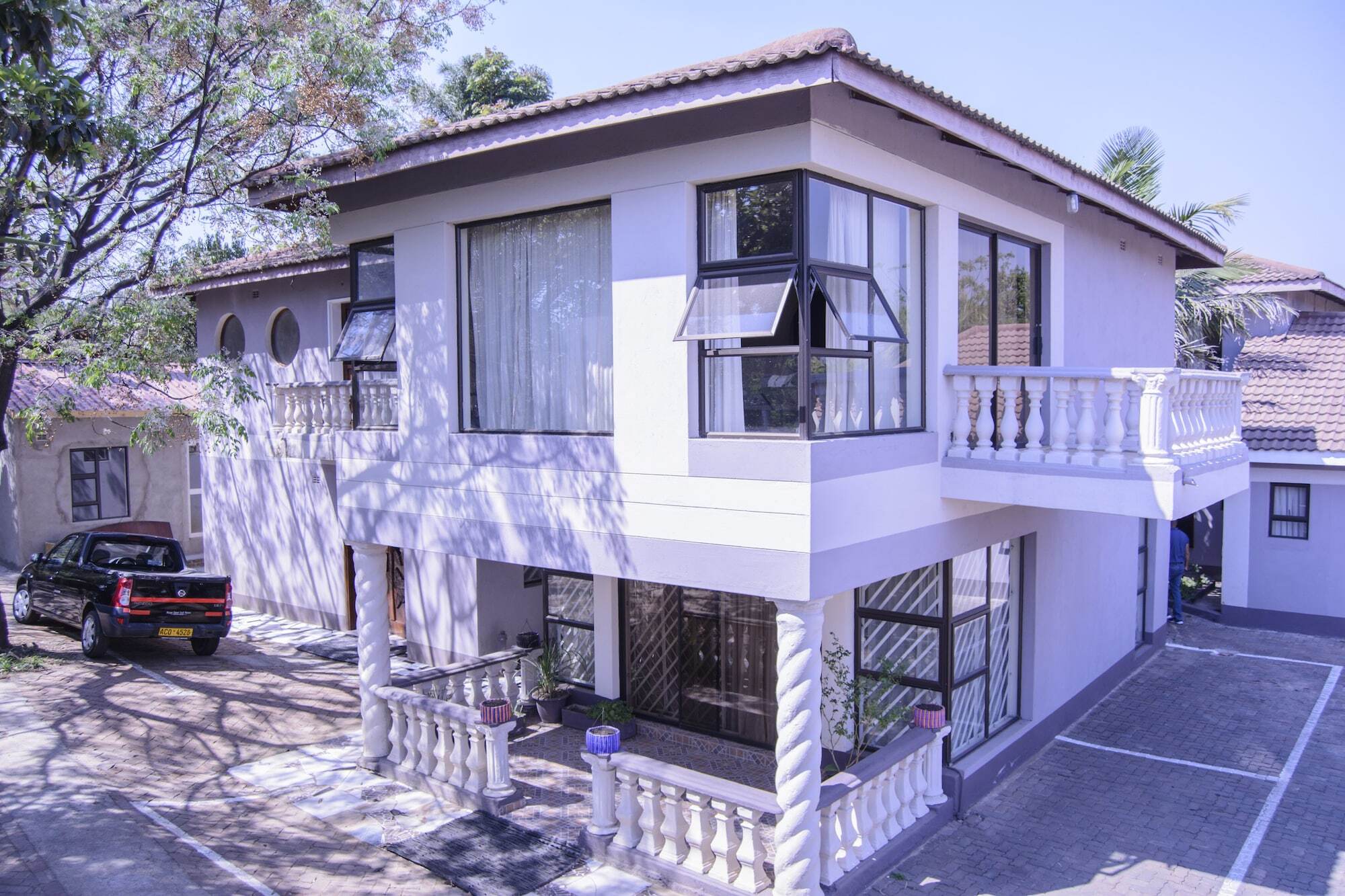 The Palace Guest House Harare Exterior foto